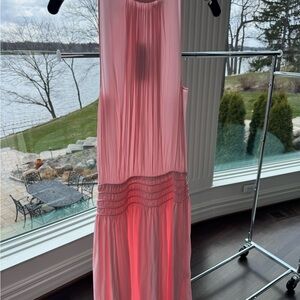 Elegant Pink Sleeveless Dress